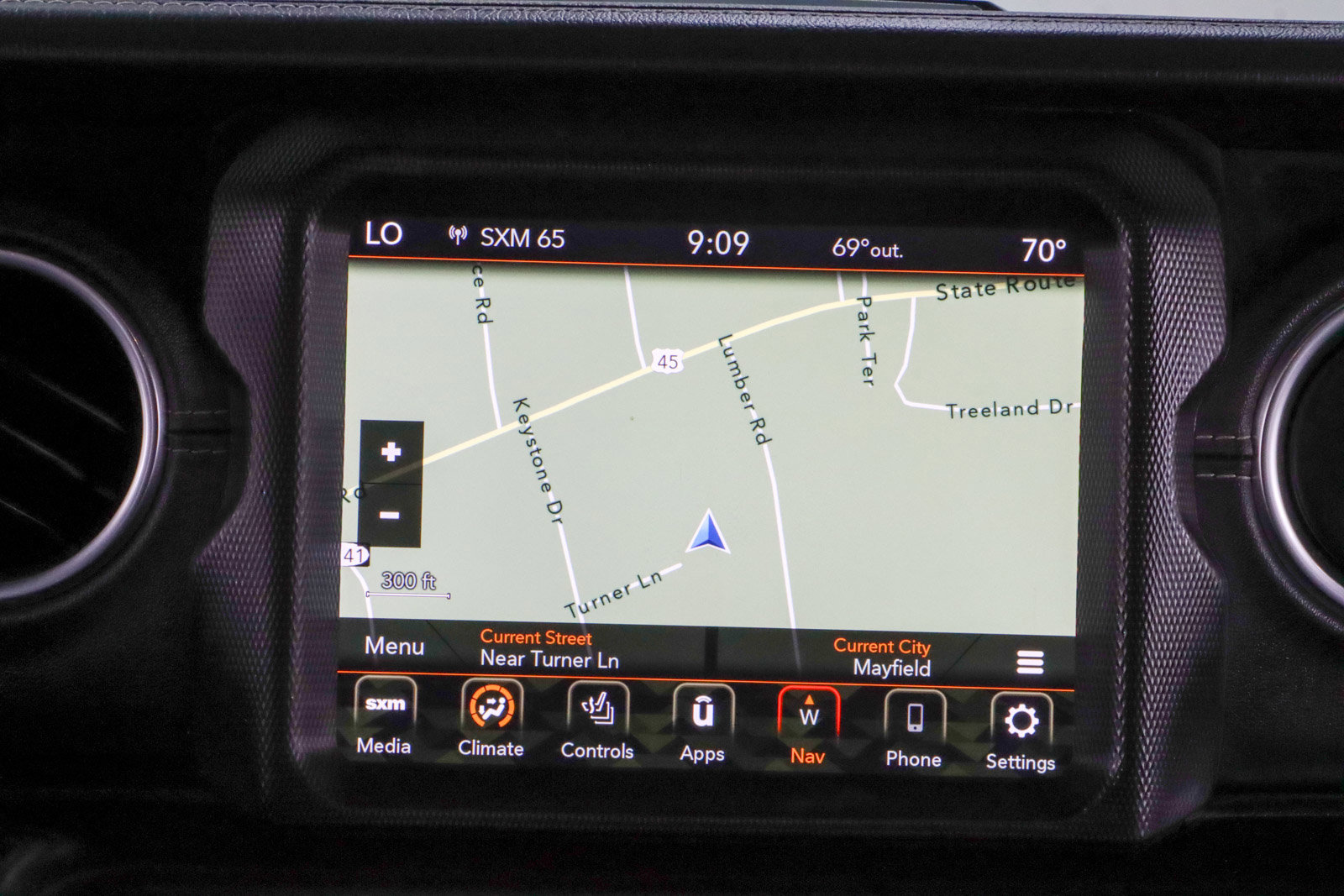 Used 2023 Jeep Wrangler Unlimited Sahara w/ Cold Weather Group AWD/4WD image 20