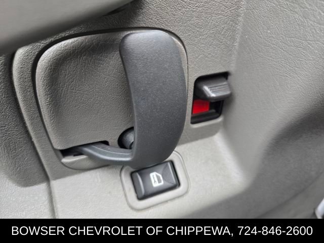 Used 2024 GMC Savana 2500 w/ Driver Convenience Package image 12