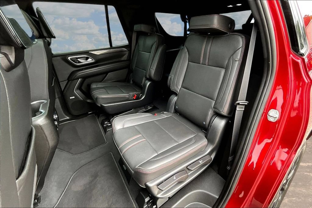 Used 2023 Chevrolet Tahoe RST w/ Luxury Package AWD/4WD image 24