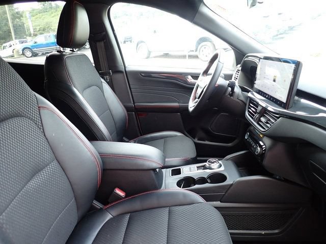 Used 2023 Ford Escape ST-Line Select w/ Tech Pack #2 AWD/4WD image 10