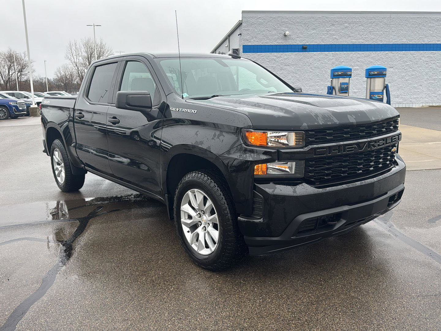 Used 2021 Chevrolet Silverado 1500 Custom image 9