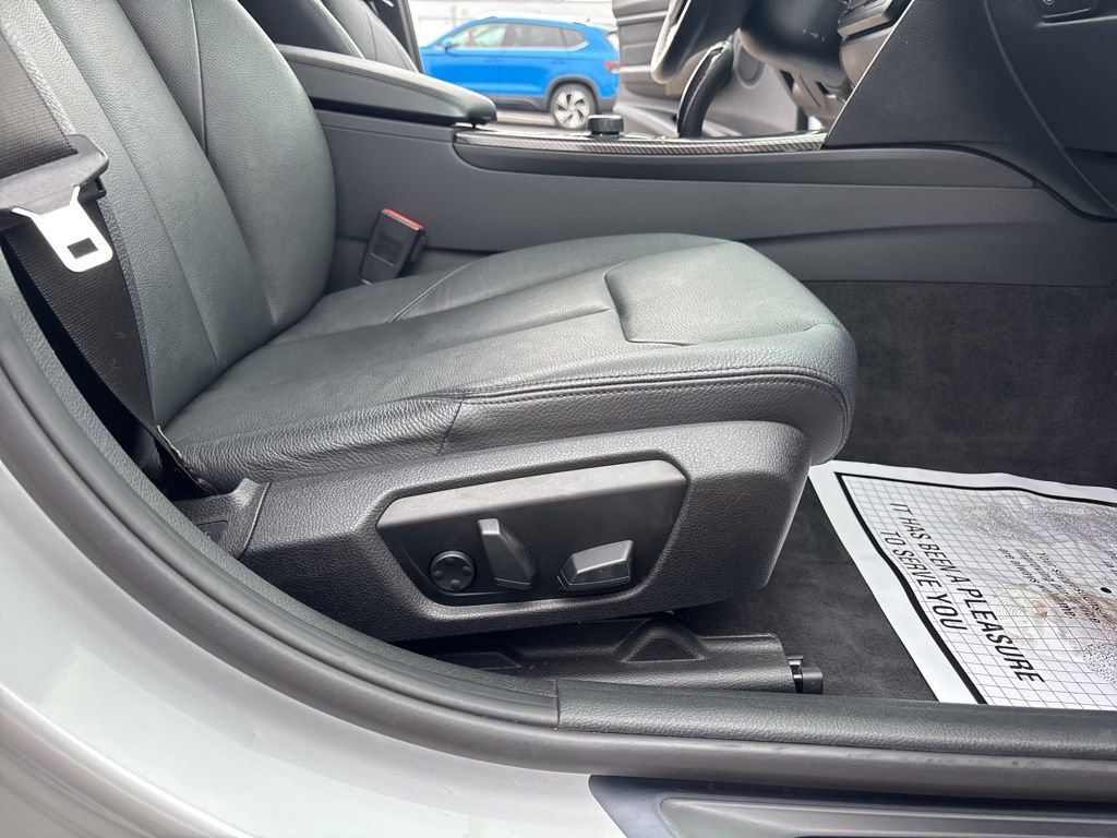 Used 2013 BMW 335i xDrive Sedan image 35