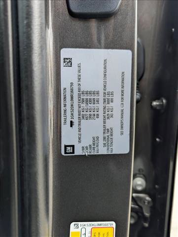 Used 2021 GMC Yukon Denali w/ Denali Premium Package image 24