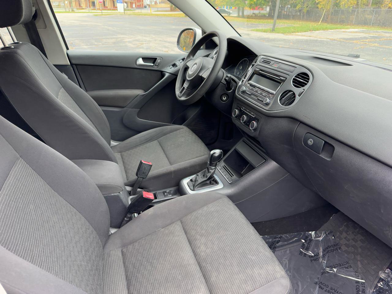 Used 2012 Volkswagen Tiguan S AWD/4WD image 26