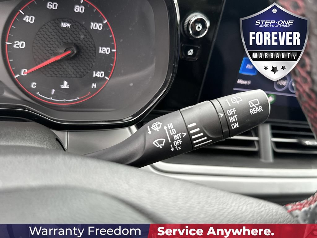 Used 2024 Chevrolet Trax RS FWD image 22