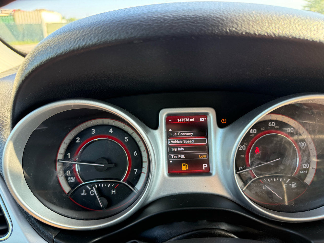 Used 2014 Dodge Journey R/T w/ Flexible Seating Group image 31