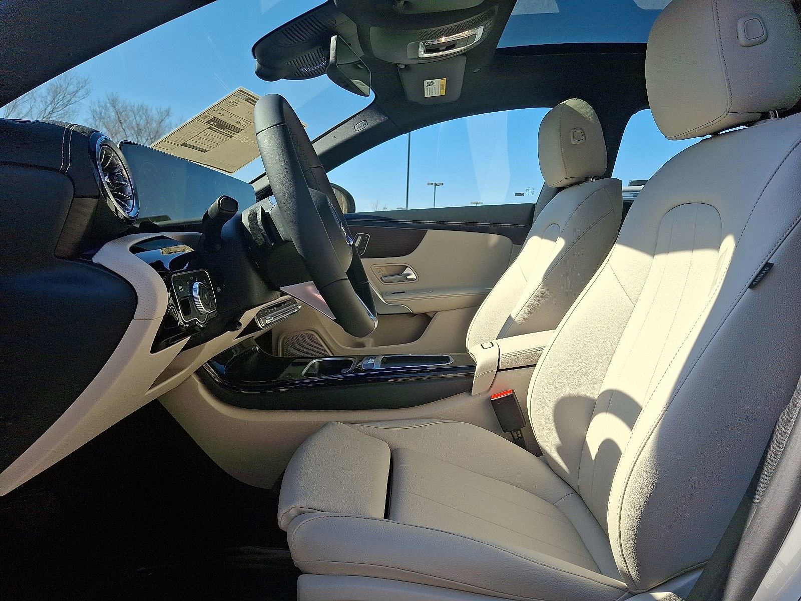 New 2026 Mercedes-Benz CLA 250 4MATIC image 8