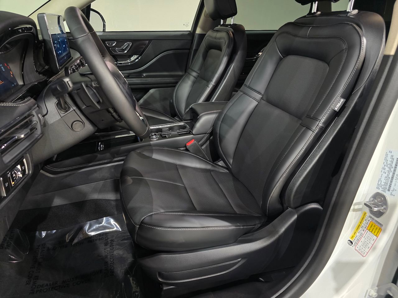 New 2026 Lincoln Corsair Premiere image 18