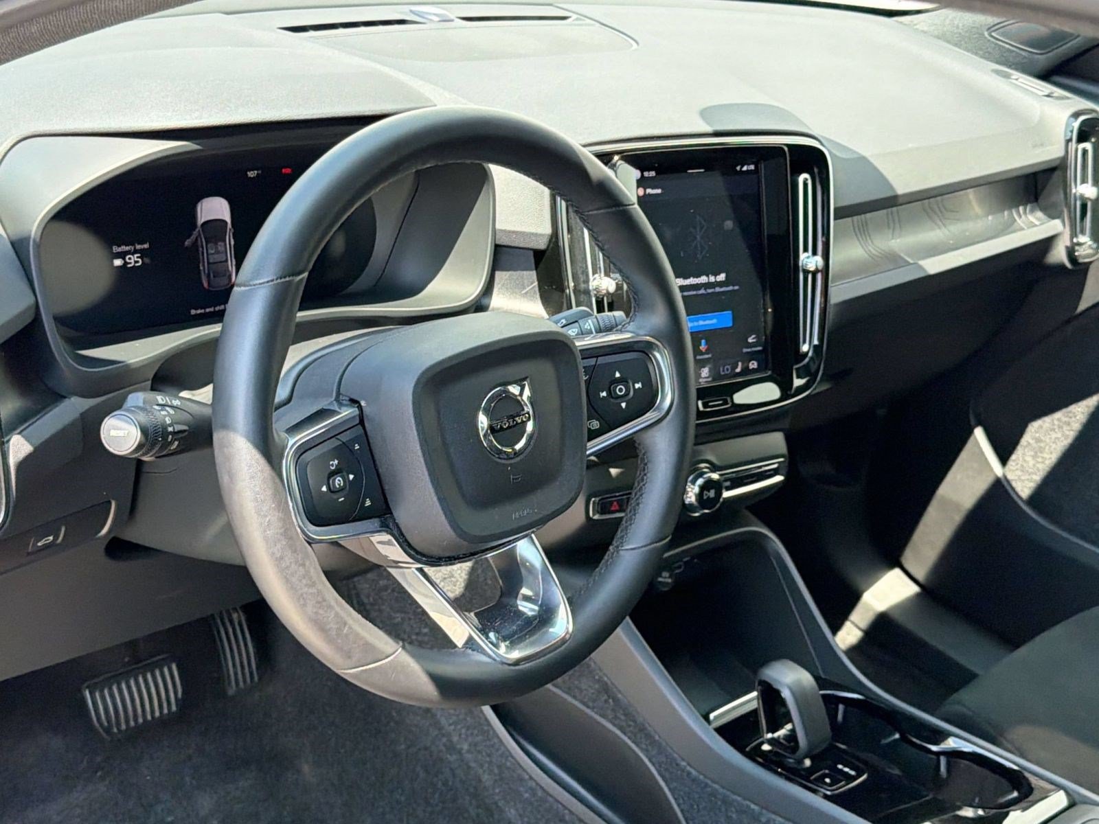 Certified 2023 Volvo C40 P8 Recharge Plus AWD/4WD image 4