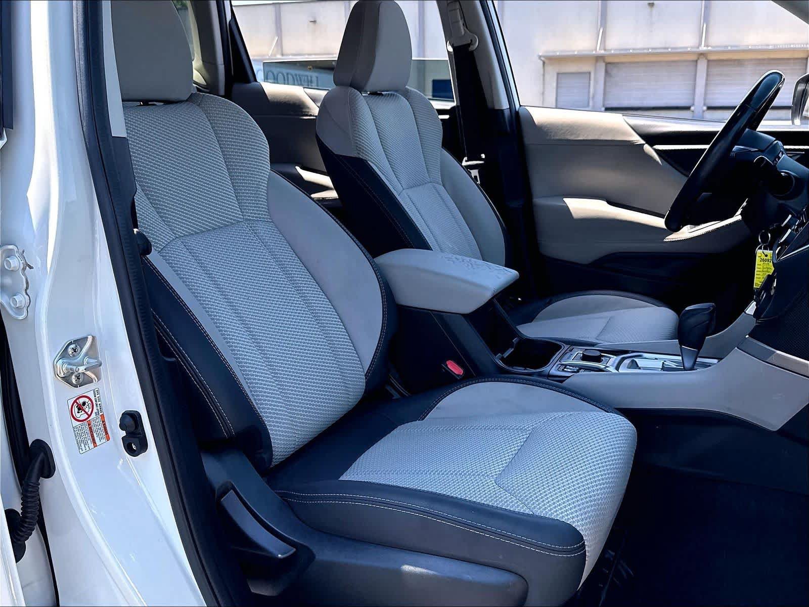 Used 2019 Subaru Forester Premium w/ All-Weather Package AWD/4WD image 10