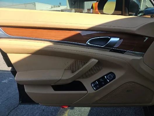 Used 2012 Porsche Panamera S RWD image 11