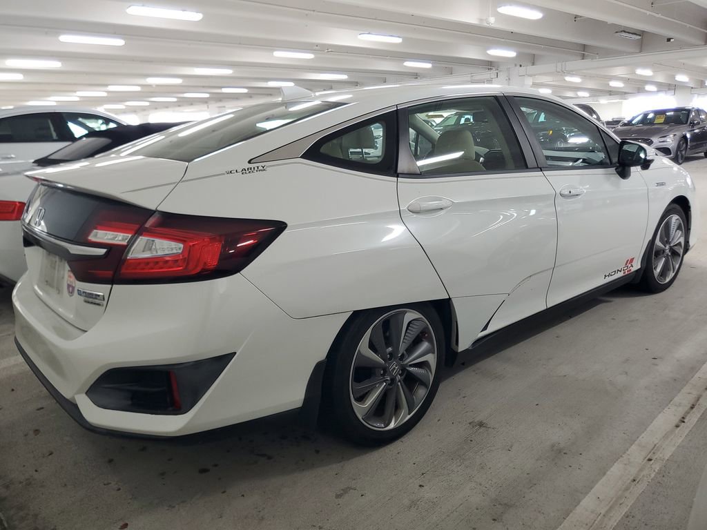Used 2018 Honda Clarity Touring image 4