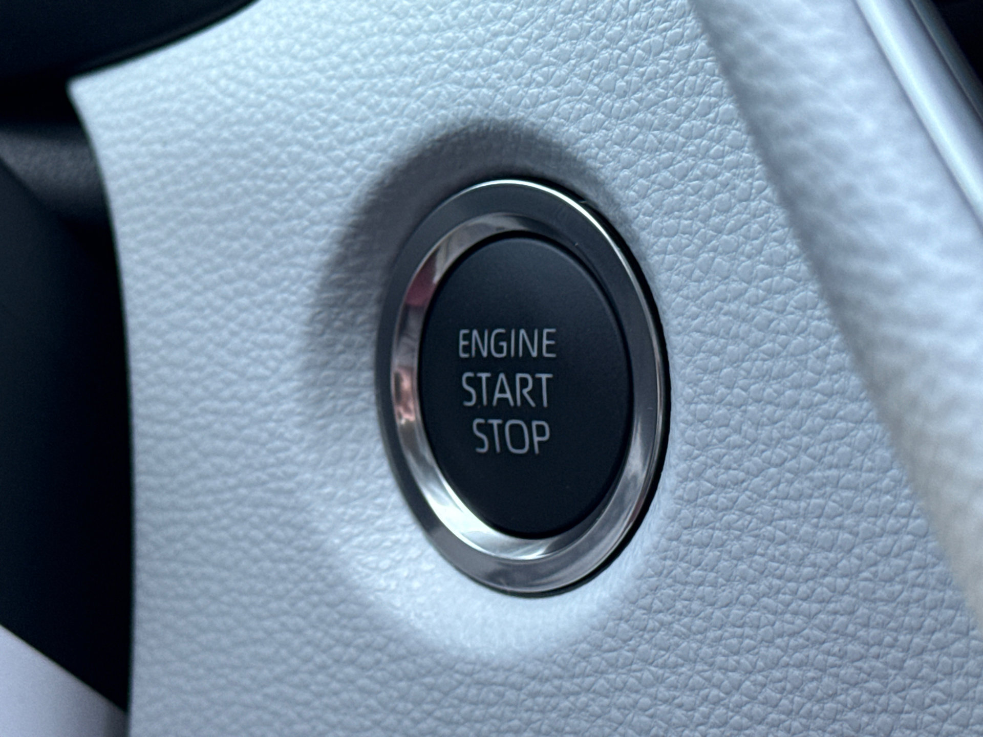 New 2026 Toyota Corolla SE FWD image 30