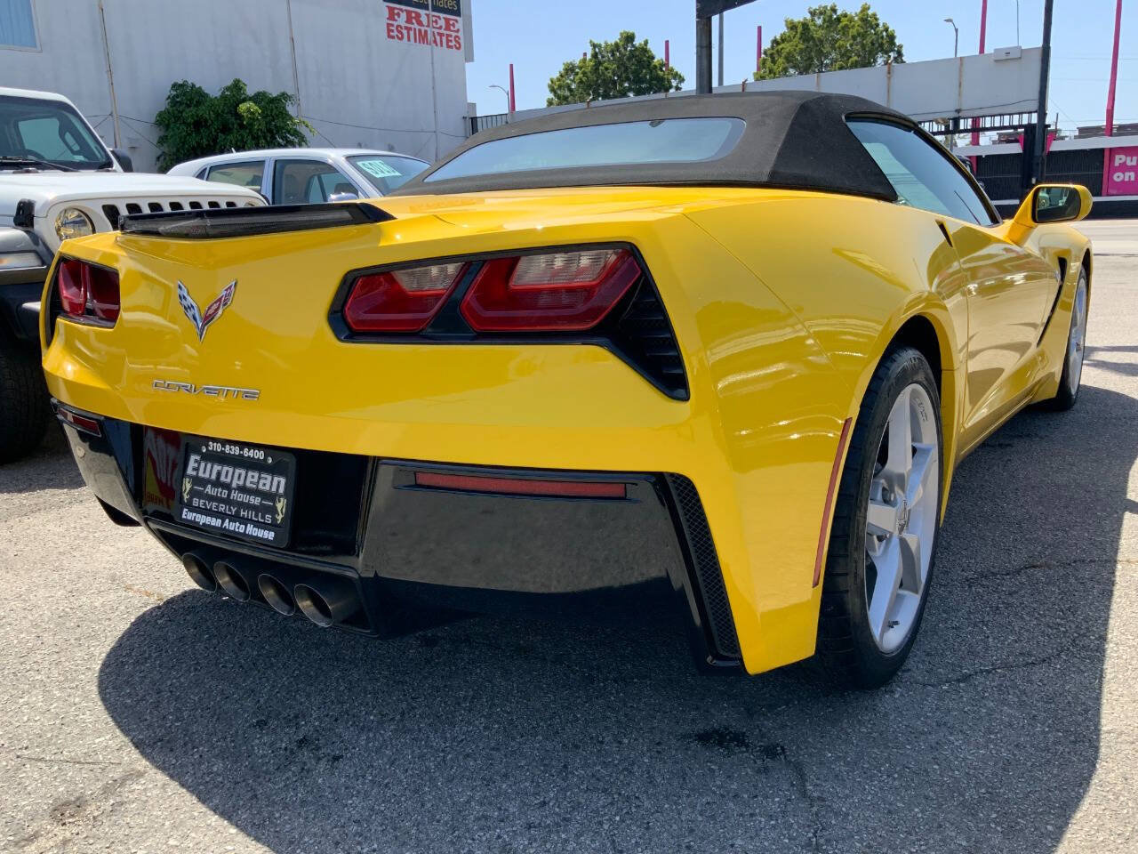 Used 2014 Chevrolet Corvette Stingray Convertible w/ 2LT Preferred Equipment Group RWD image 21