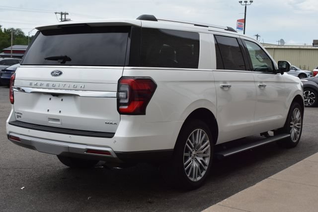 Used 2024 Ford Expedition Max Limited AWD/4WD image 15