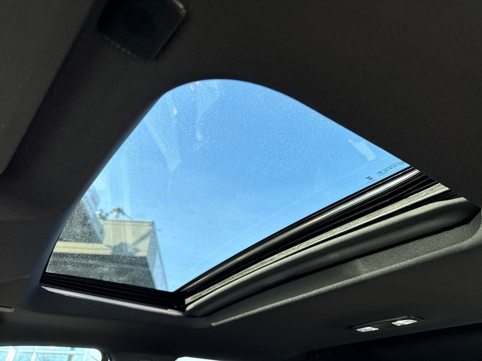 New 2026 GMC Sierra 1500 AT4 w/ Technology Package image 14