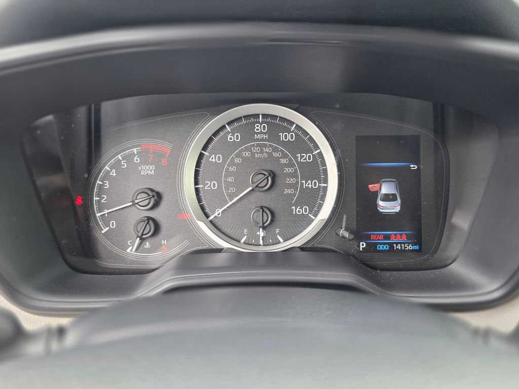 Used 2022 Toyota Corolla LE w/ Carpet Mat Package (TMS) image 21