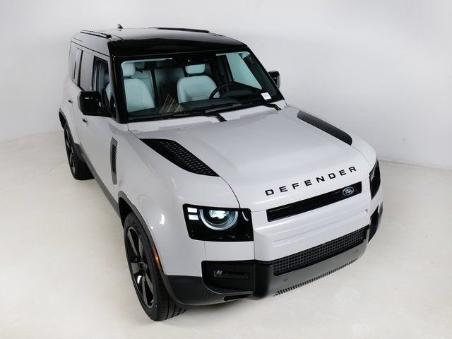 New 2026 Land Rover Defender 110 S AWD/4WD image 27