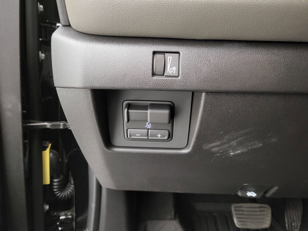 New 2026 Chevrolet Colorado ZR2 w/ Technology Package image 32