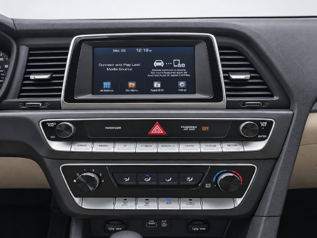 Used 2018 Hyundai Sonata SE FWD image 31
