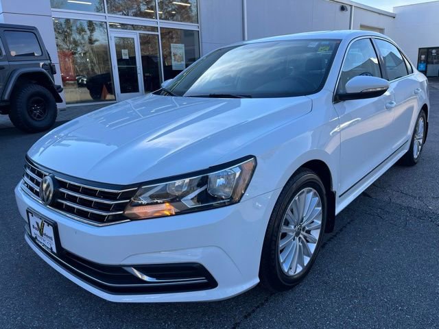 Used 2016 Volkswagen Passat 1.8T SE