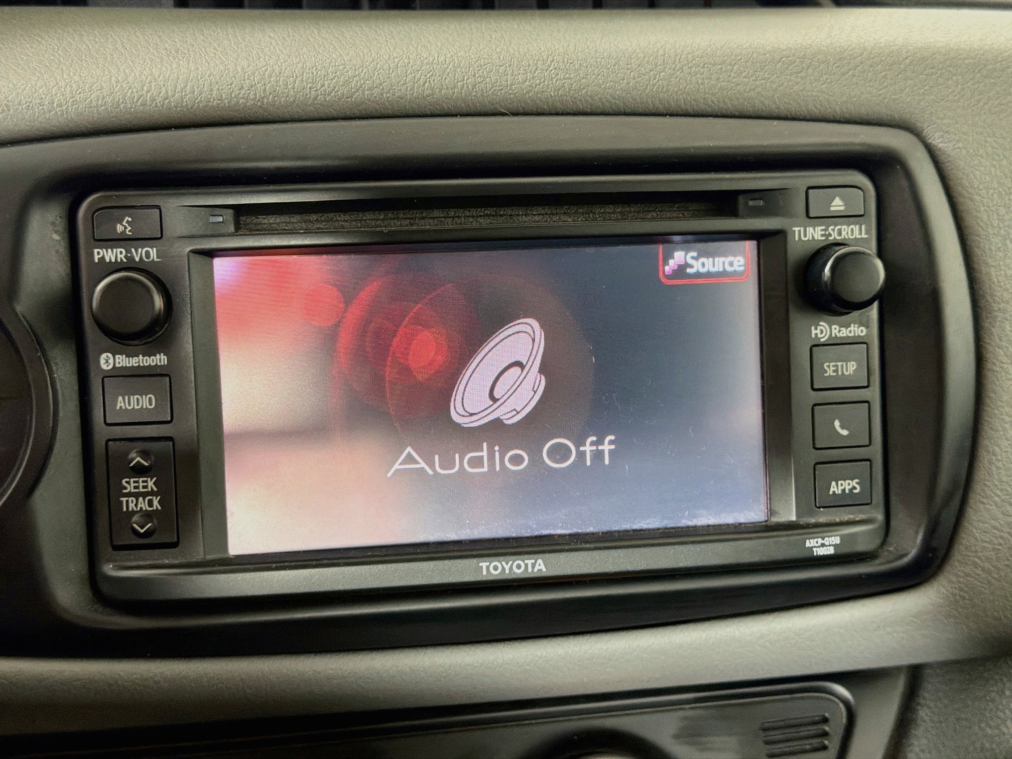Used 2017 Toyota Yaris L w/ Carpet Mat Package FWD image 19