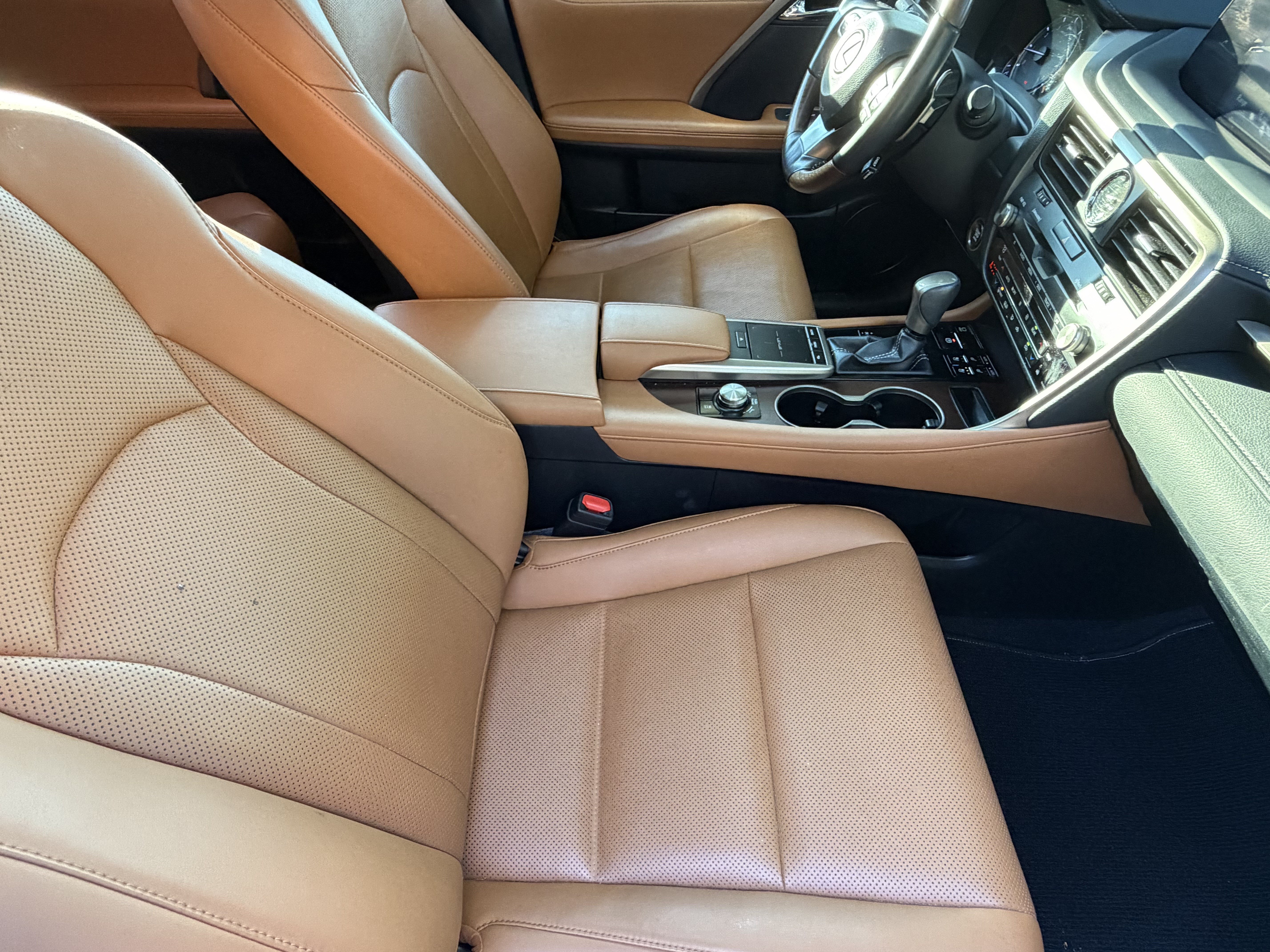 Used 2021 Lexus RX 350L FWD w/ Premium Package image 42