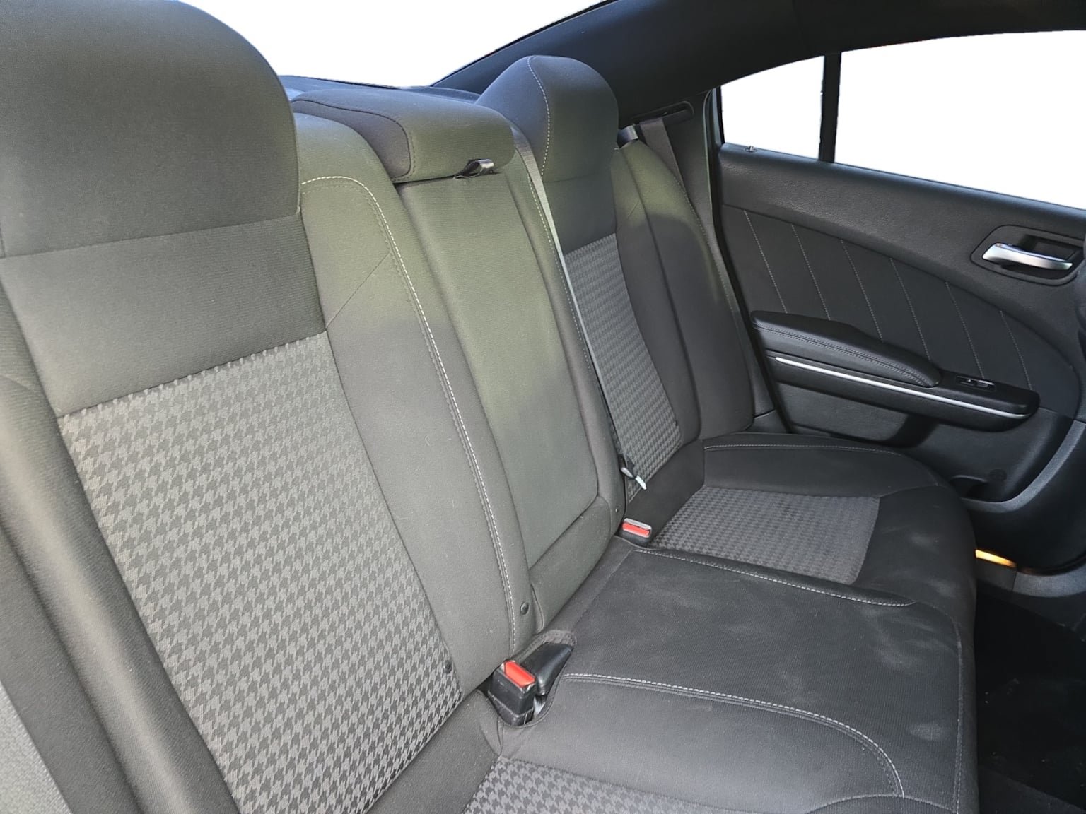 Used 2019 Dodge Charger R/T RWD image 17