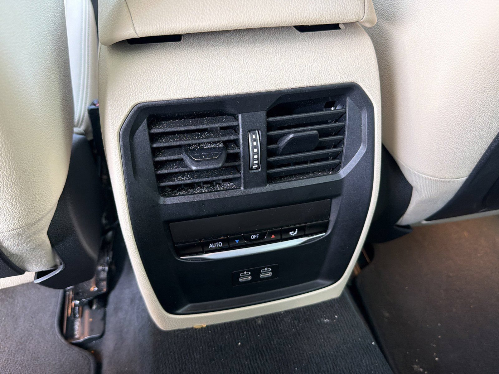 Used 2023 BMW i4 eDrive35 w/ Premium Package RWD image 18