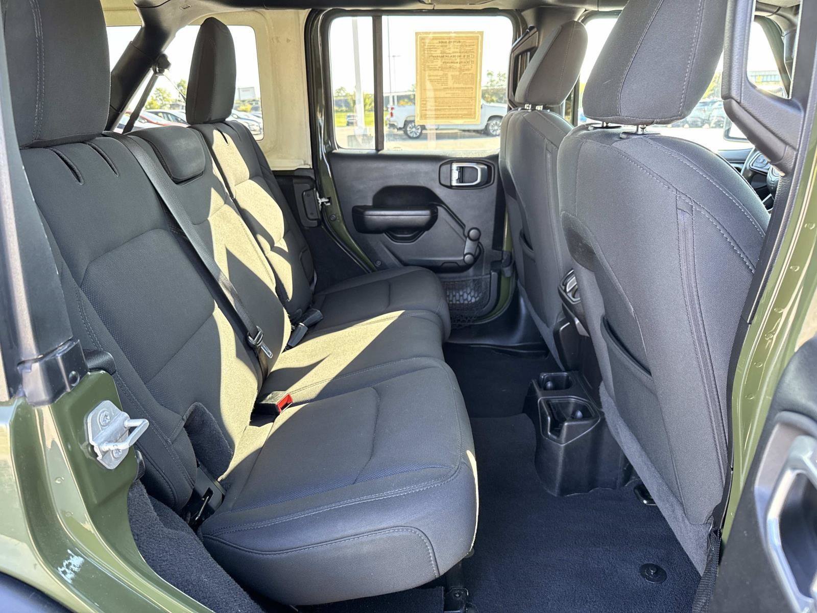 Used 2021 Jeep Wrangler Unlimited Sport AWD/4WD image 19