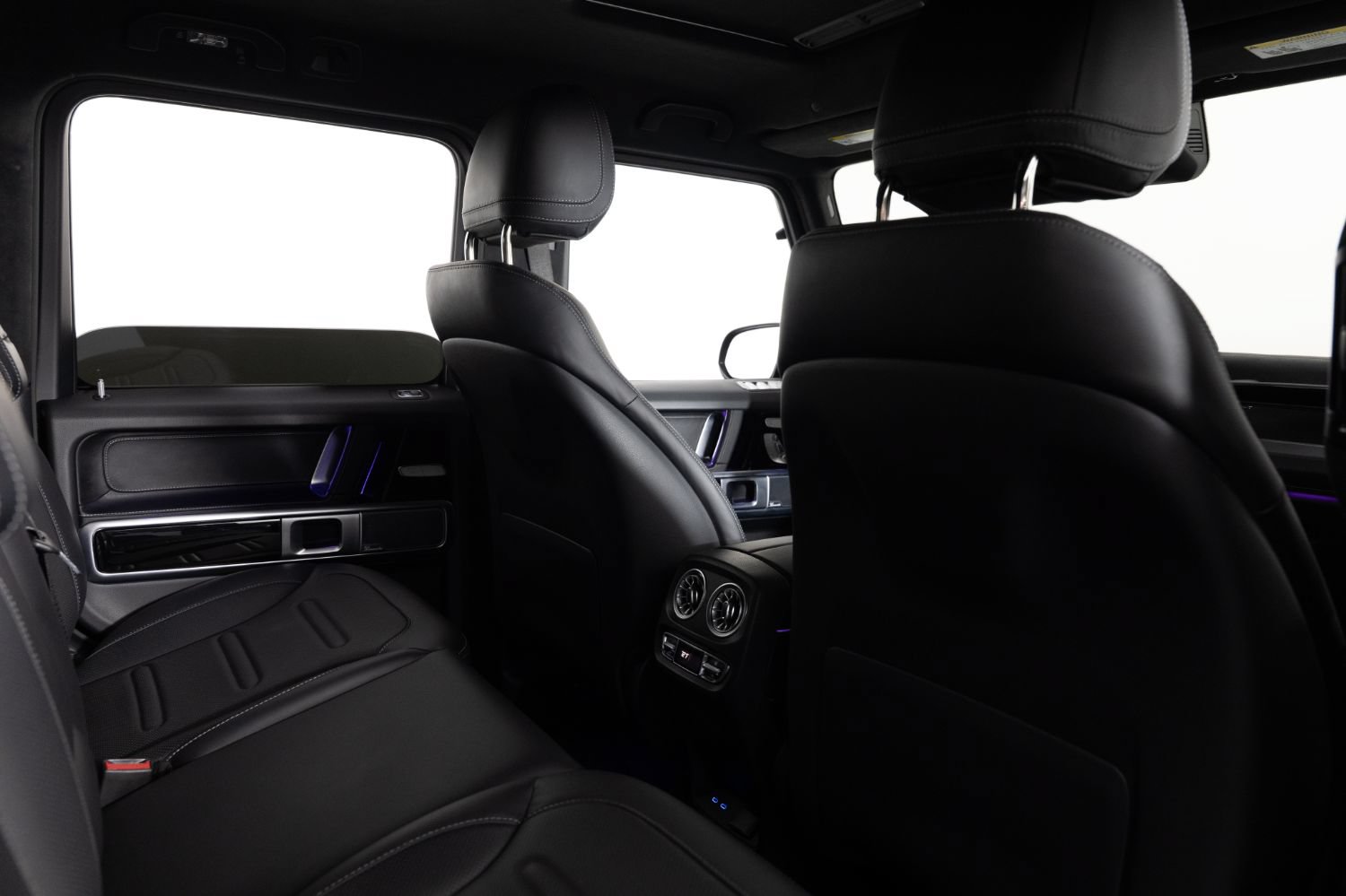 Used 2025 Mercedes-Benz G 550 w/ Exclusive Interior Package image 21