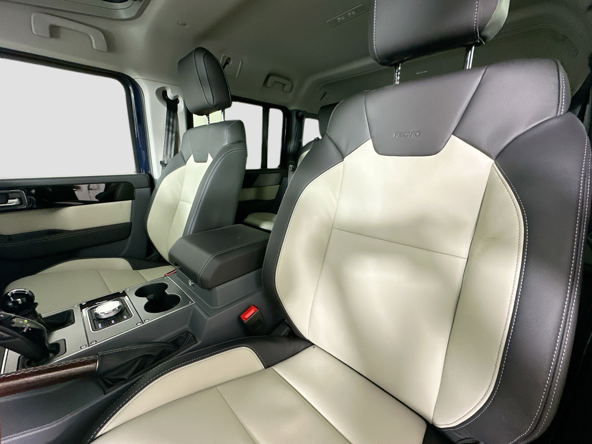 New 2026 INEOS Grenadier Station Wagon AWD/4WD image 35
