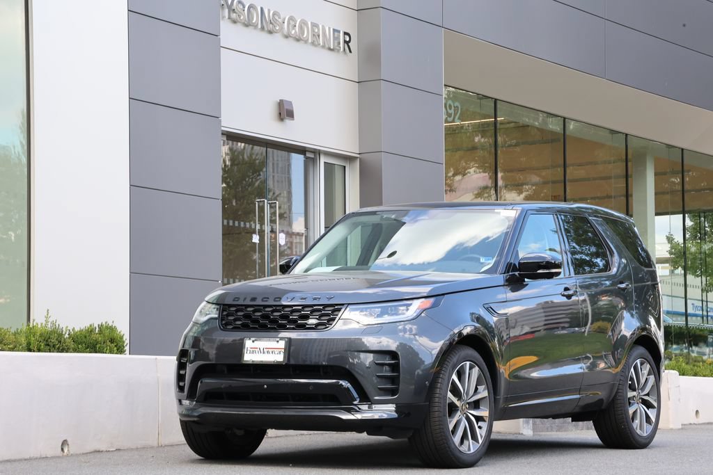 Certified 2025 Land Rover Discovery Dynamic SE