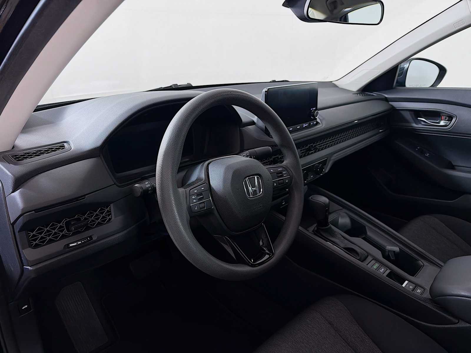 Used 2023 Honda Accord LX image 7