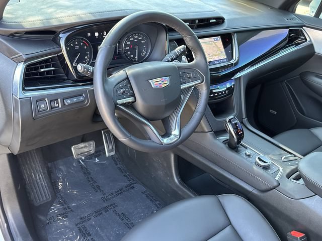 Used 2025 Cadillac XT6 Sport w/ Technology Package AWD/4WD image 24