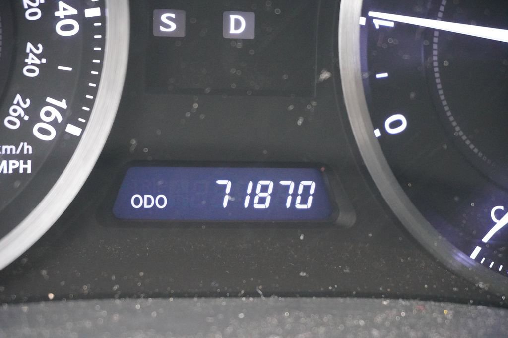 Used 2012 Lexus IS 250C RWD image 3