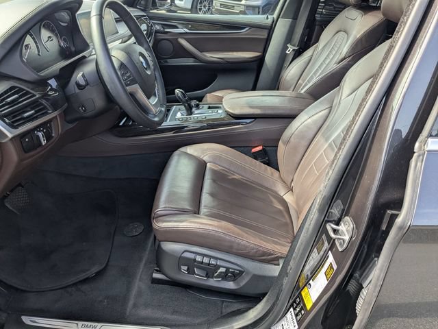 Used 2017 BMW X5 xDrive50i AWD/4WD image 23