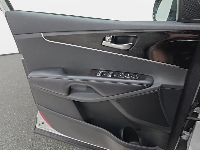 Used 2018 Kia Sorento EX FWD image 27