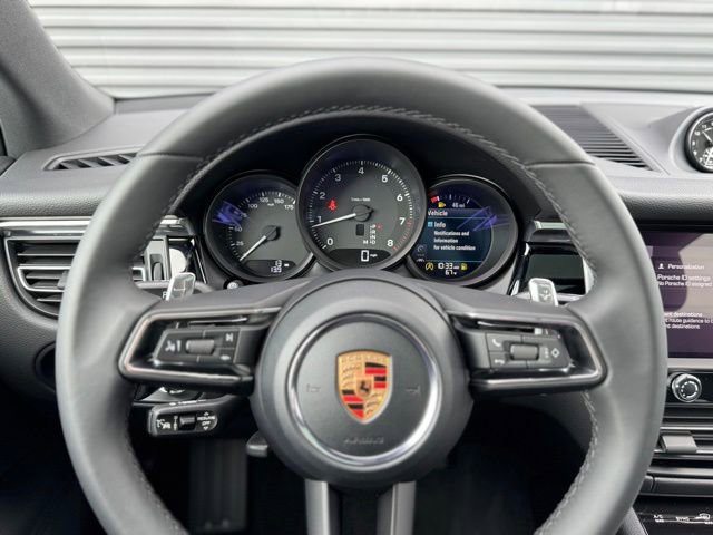 New 2026 Porsche Macan image 20