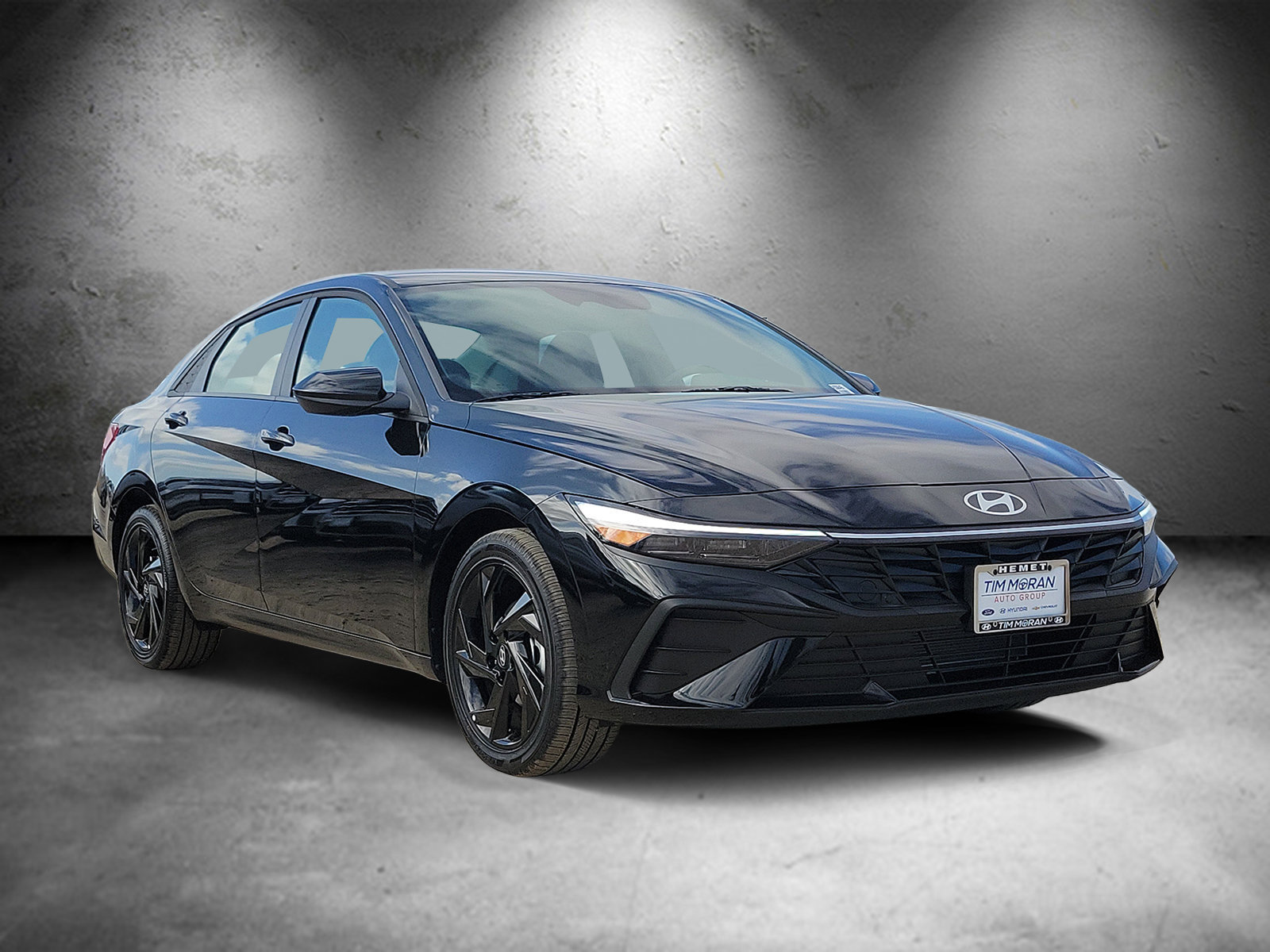 New 2026 Hyundai Elantra Sport FWD image 2