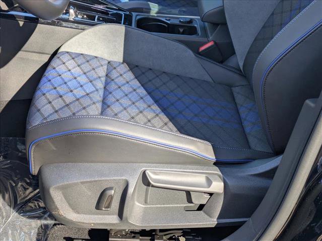 New 2026 Volkswagen Golf w/ Euro Style Package image 4