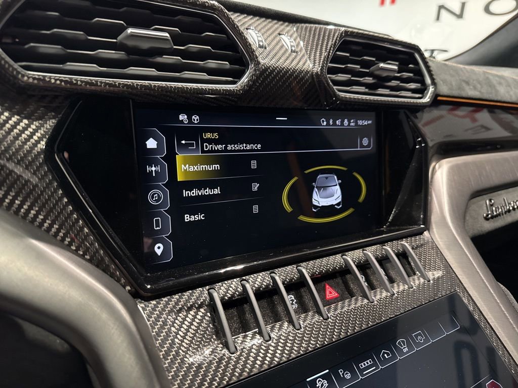 Used 2023 Lamborghini Urus Performante image 44