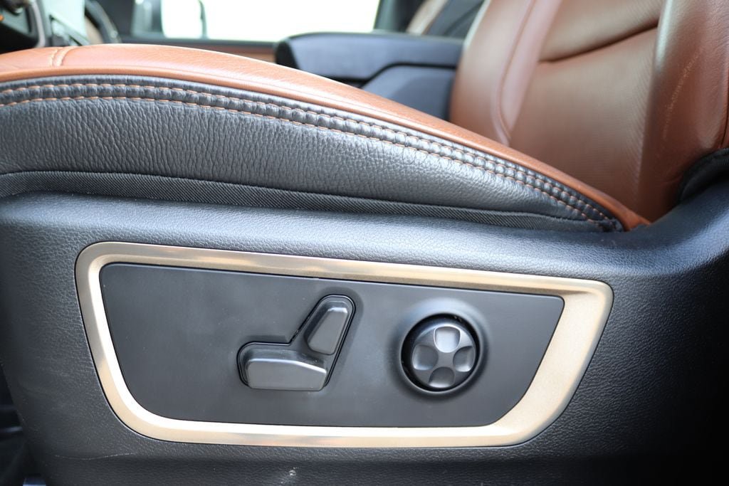 Used 2021 RAM 1500 Longhorn AWD/4WD image 28