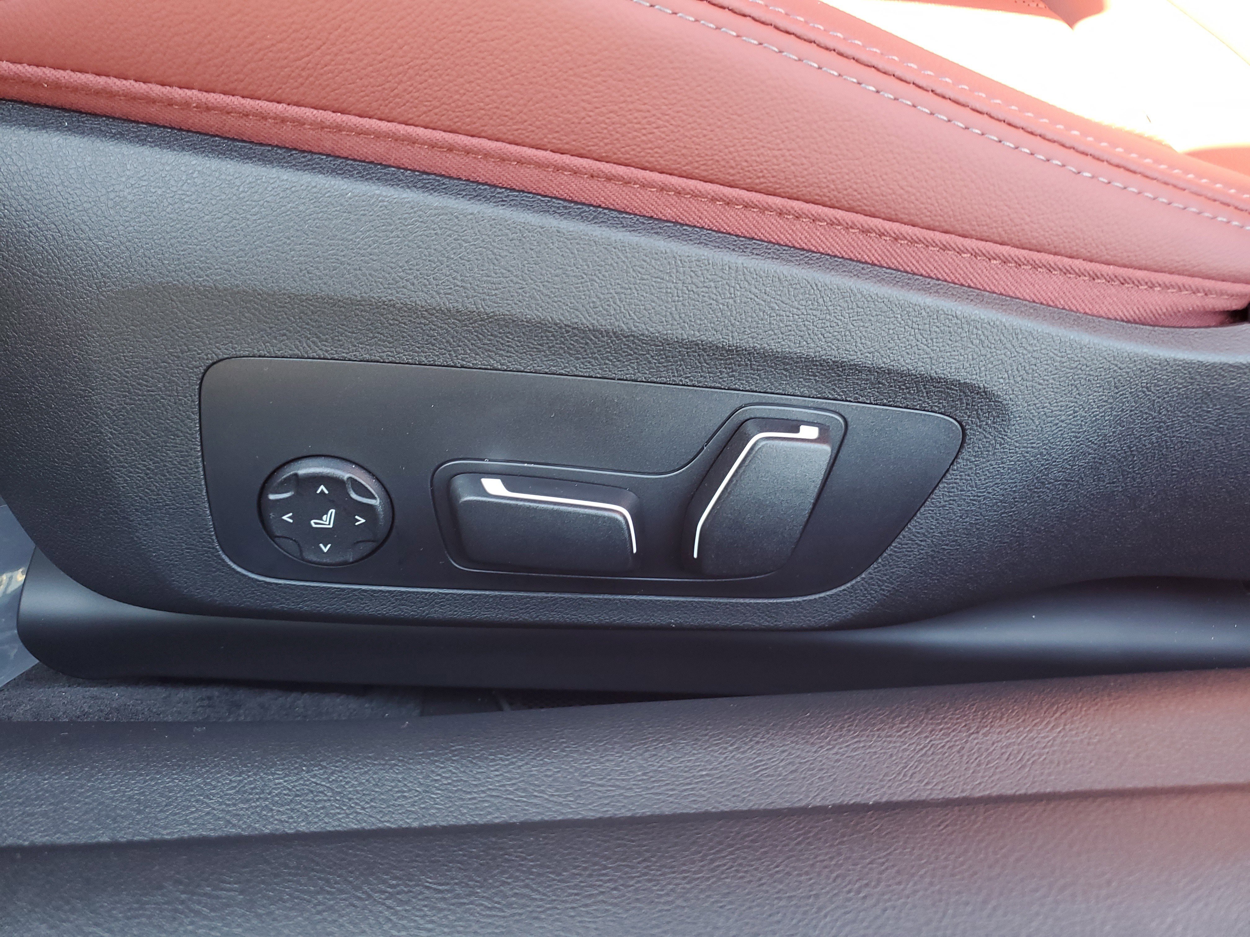 New 2026 BMW 430i xDrive Coupe w/ Premium Package image 17