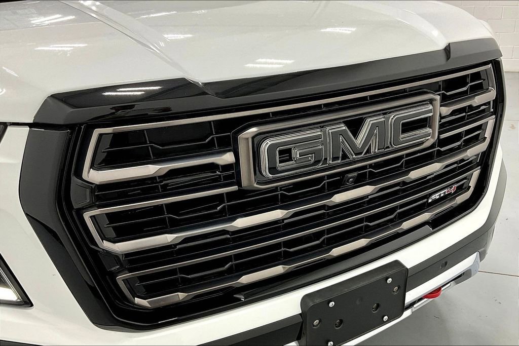 New 2026 GMC Yukon AT4 Ultimate AWD/4WD image 28