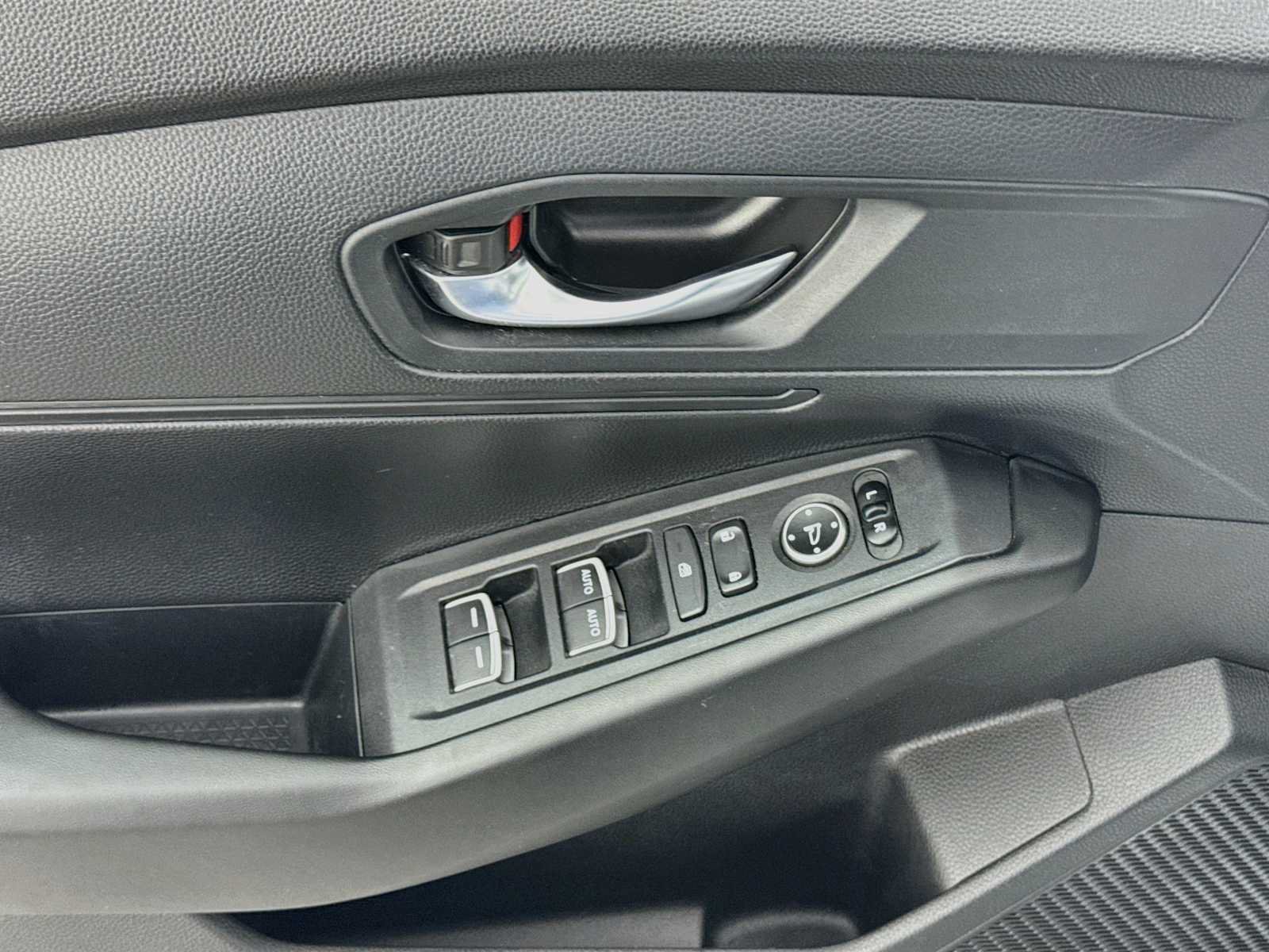 Used 2023 Honda Accord LX image 15