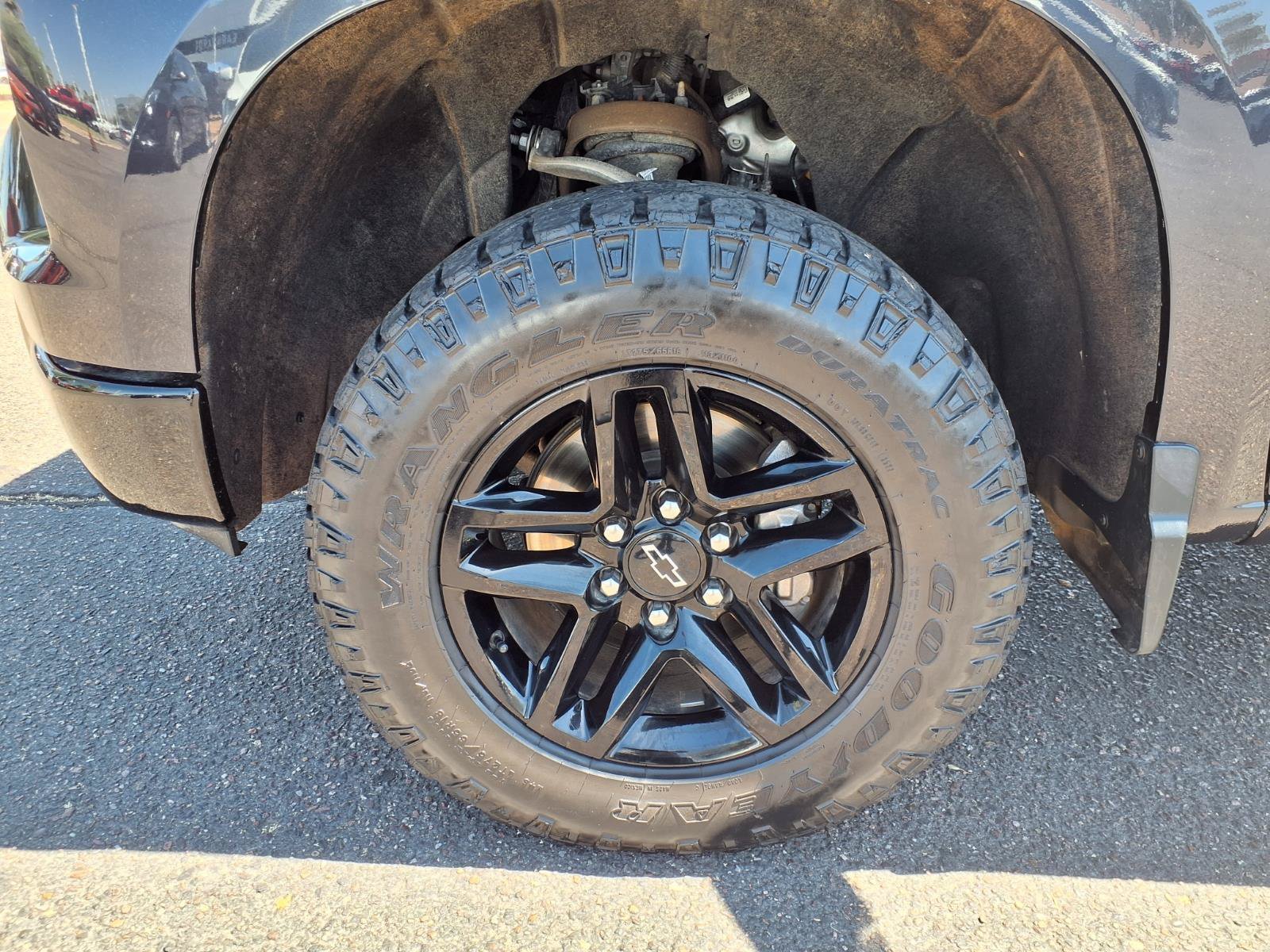 Used 2022 Chevrolet Silverado 1500 Custom Trail Boss AWD/4WD image 11