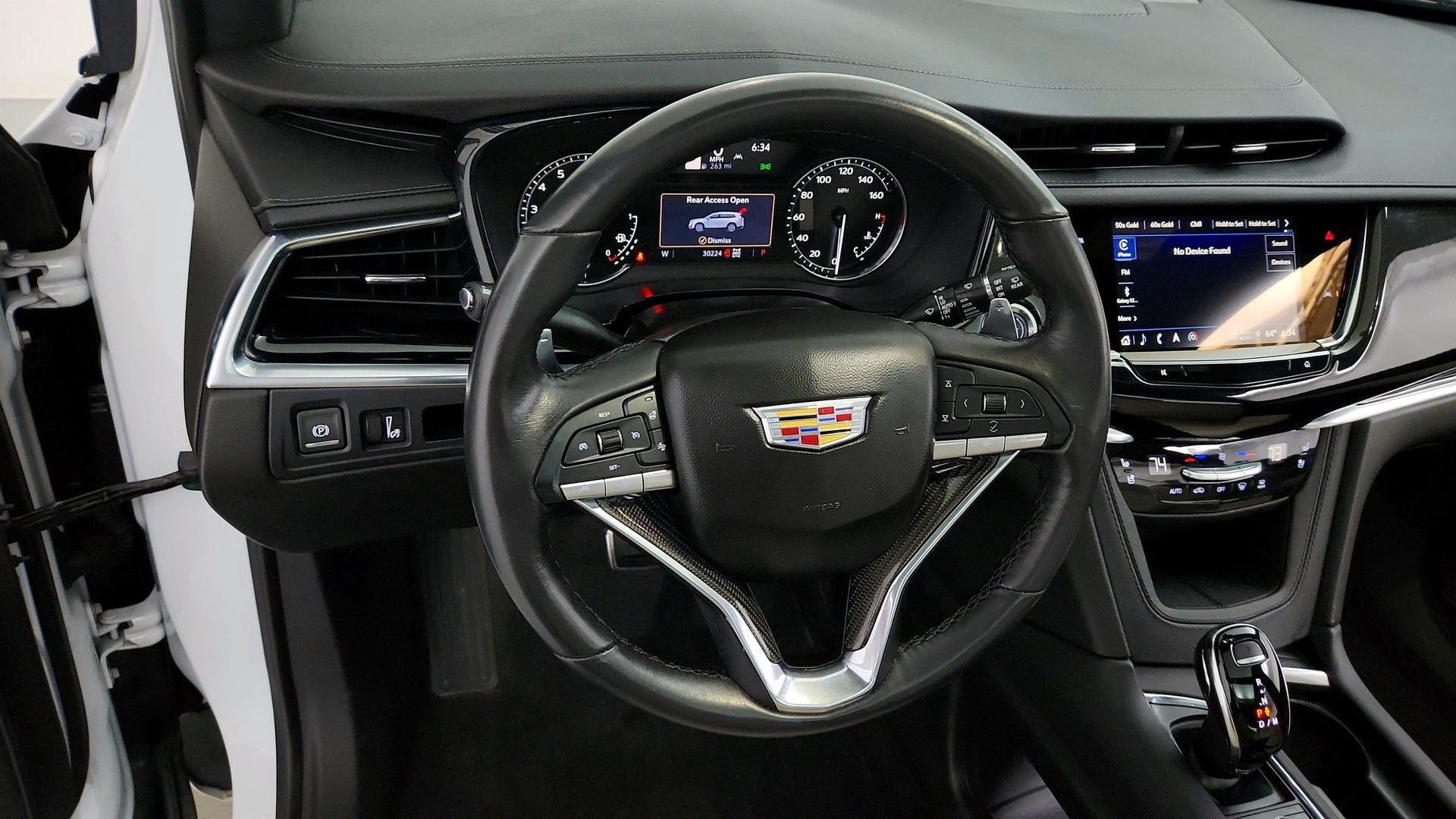 Certified 2024 Cadillac XT6 Sport AWD/4WD image 18
