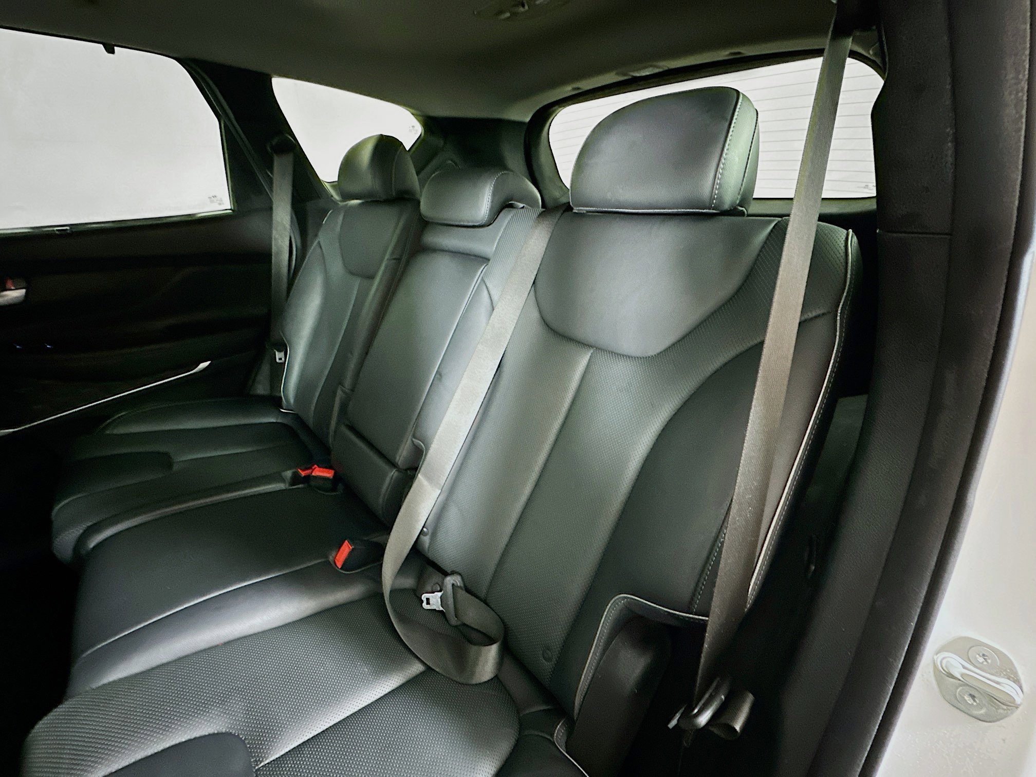 Certified 2023 Hyundai Santa Fe Limited image 24