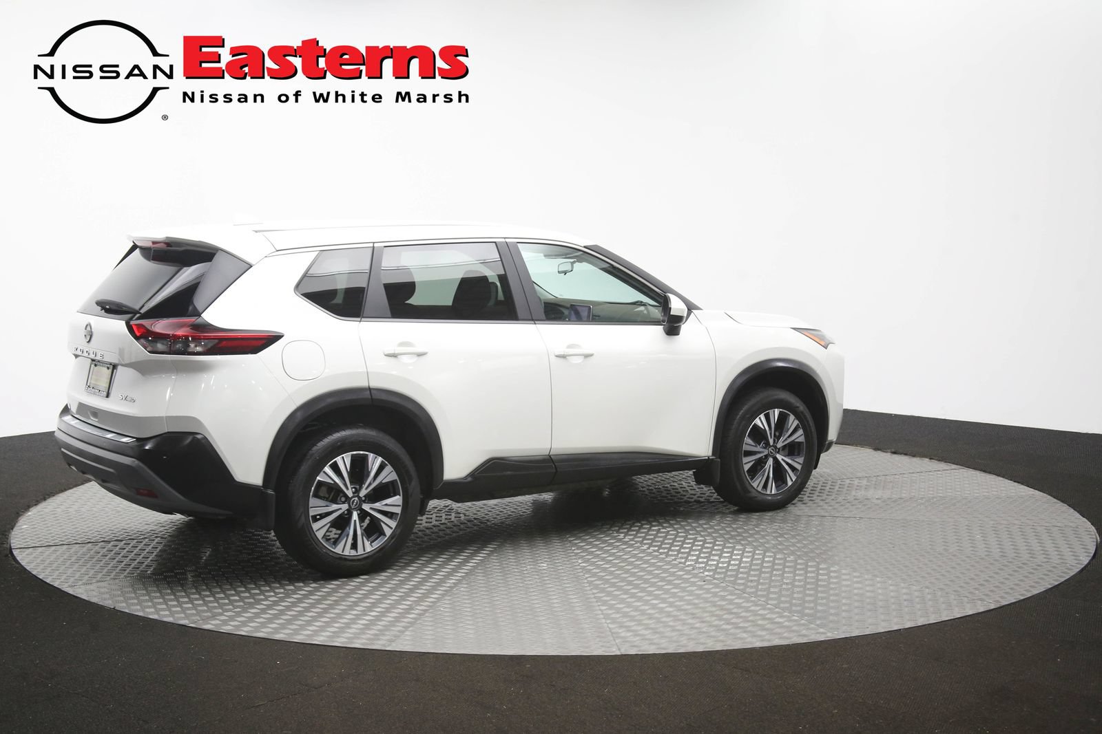 Used 2023 Nissan Rogue SV AWD/4WD image 43